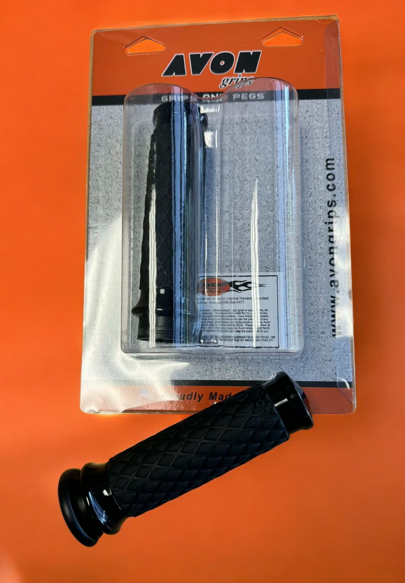 Avon Grips Contour