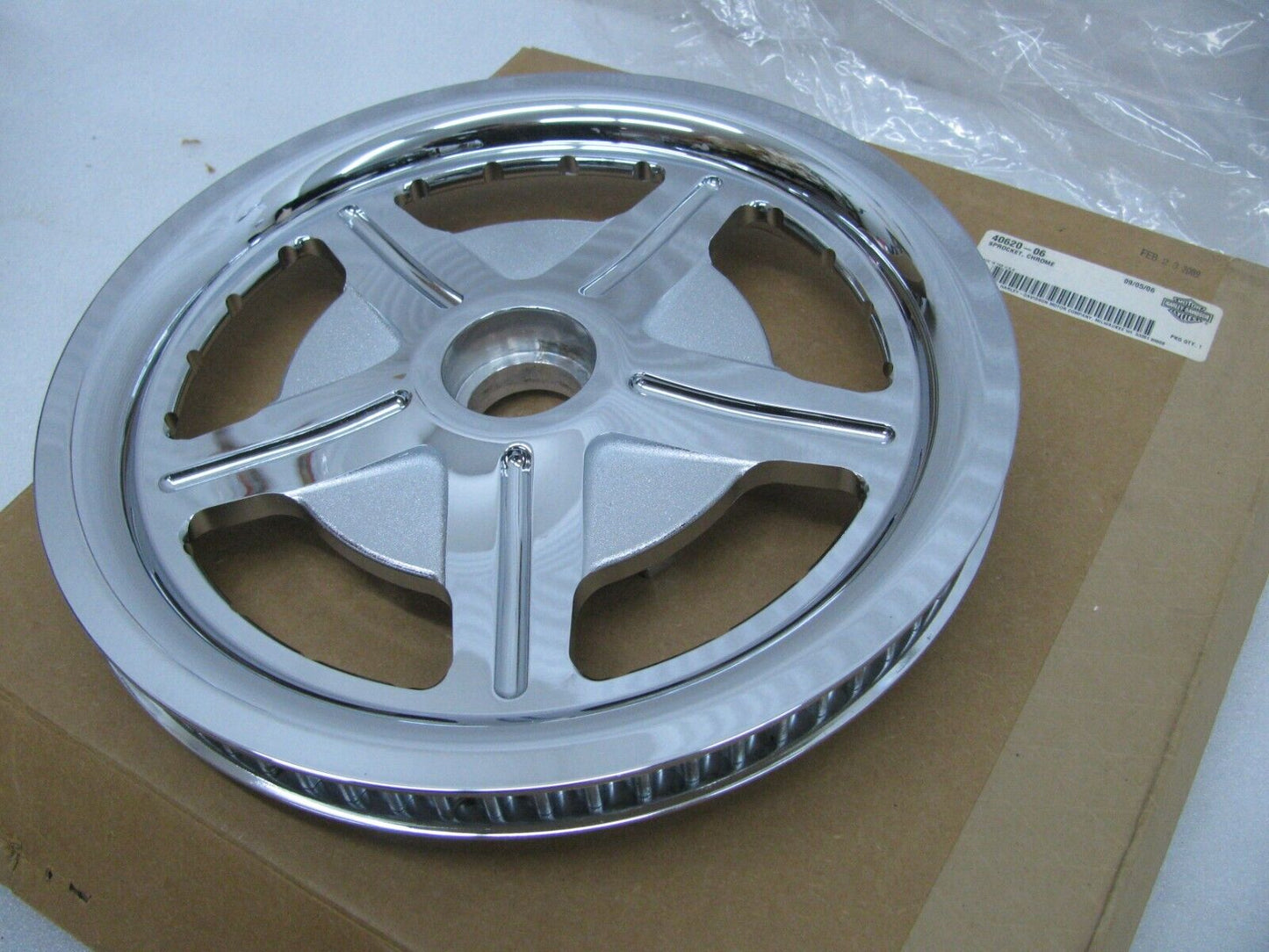 New Vrod Screaming Eagle Reactor Rear Pulley 72T