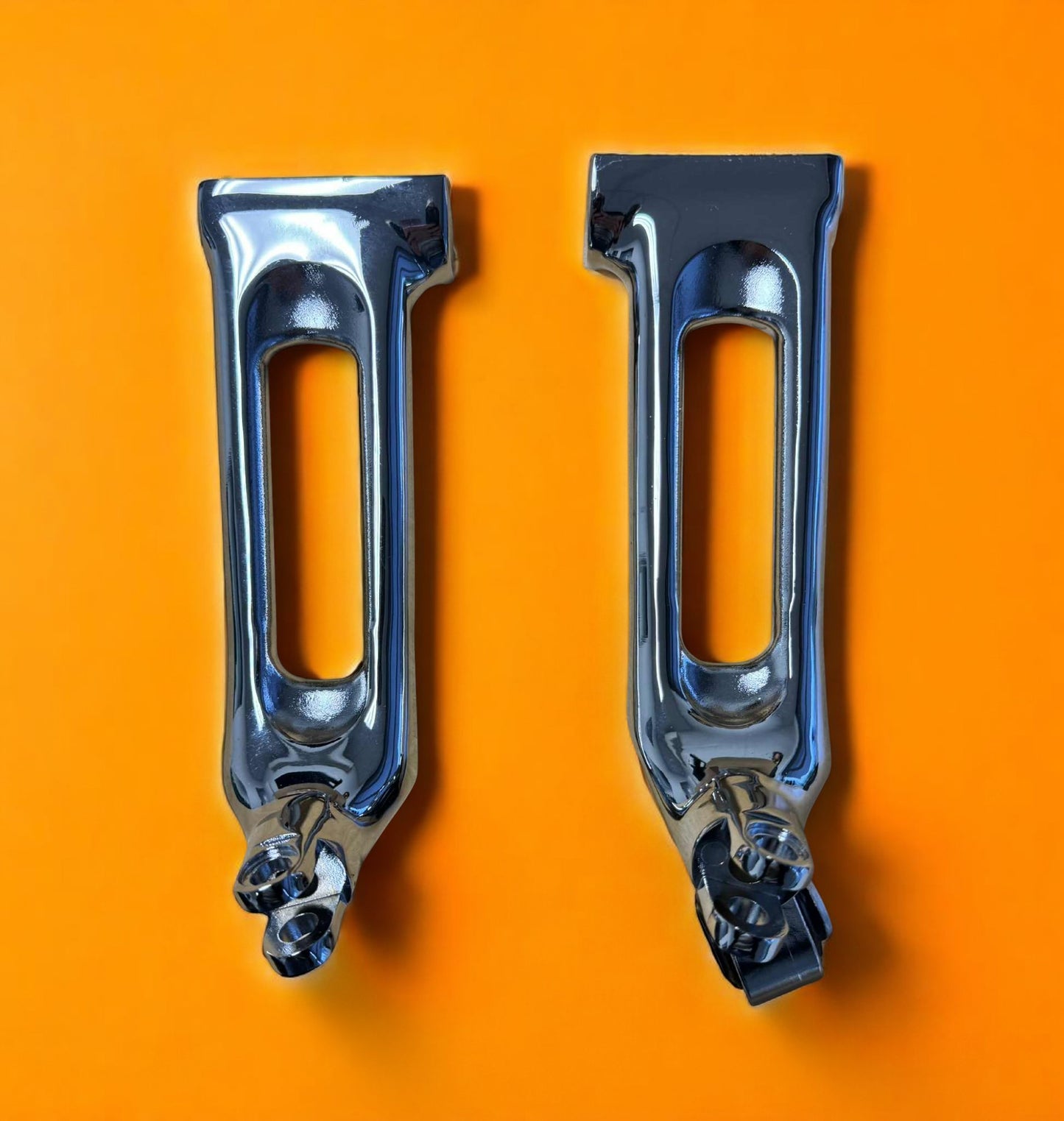 Vrod 51097-05 KIT-BRACKET,PSNGR FTPEG,CHRM/VRSCR