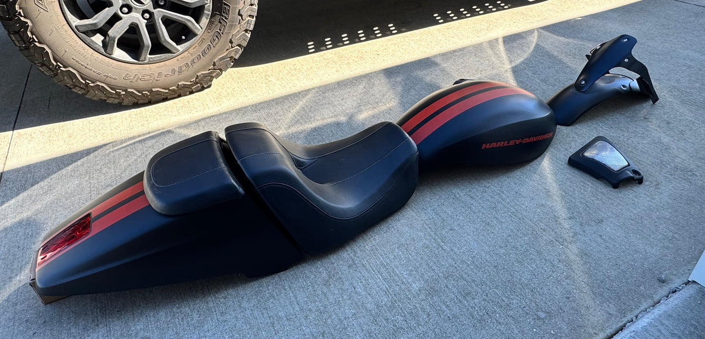 Vrod Tin Sets