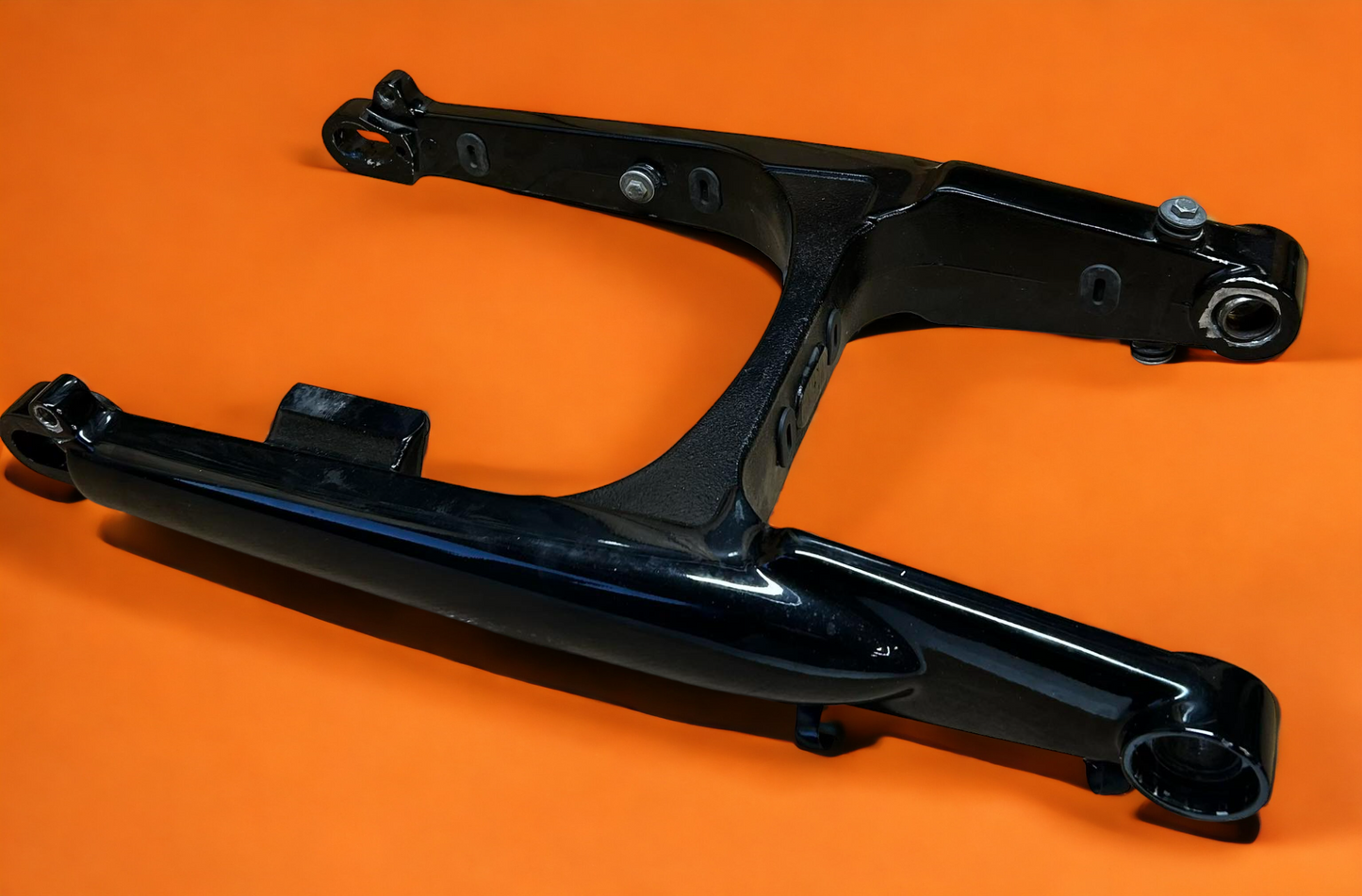 240 Swinging Arms