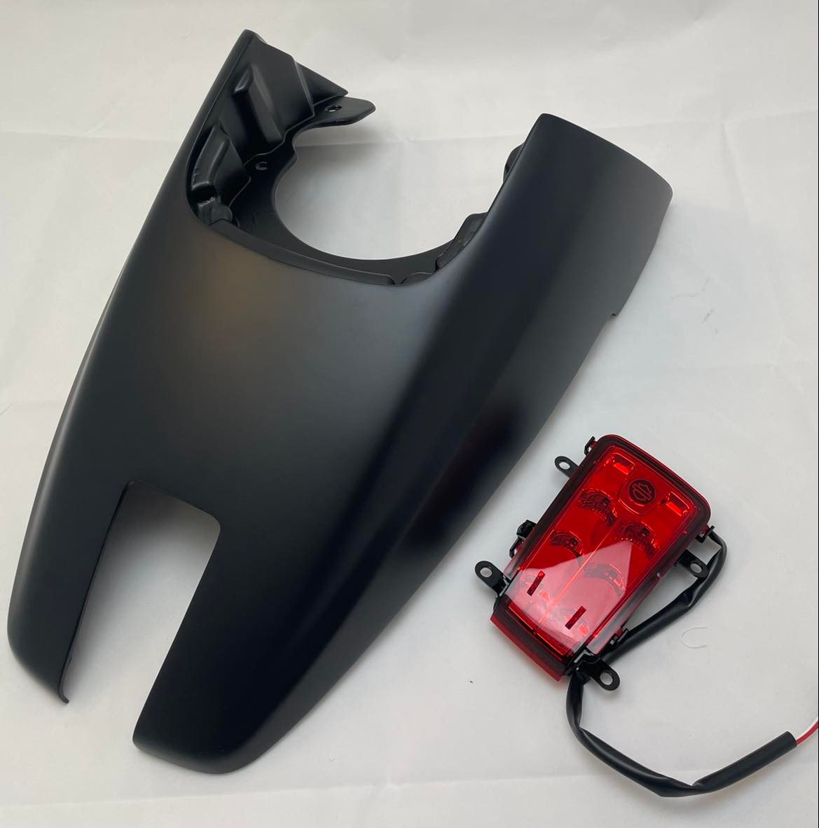 V Rod Rear Fenders New