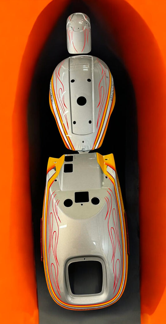 Screaming Eagle 2006 VRSCSE2 1PPG CVO V-ROD Tin Set