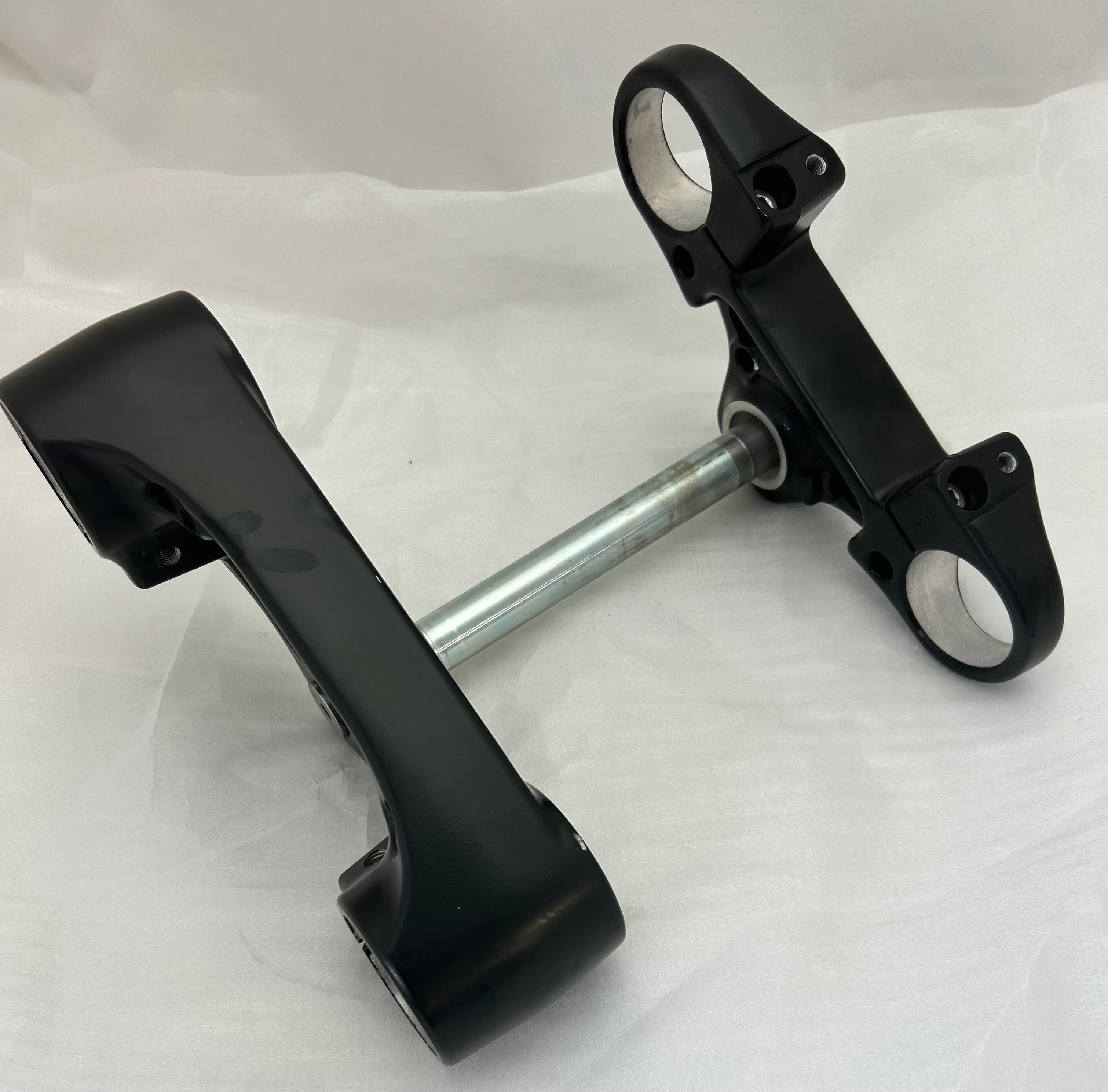V Rod Nightrod Triple Trees – NZRod Parts