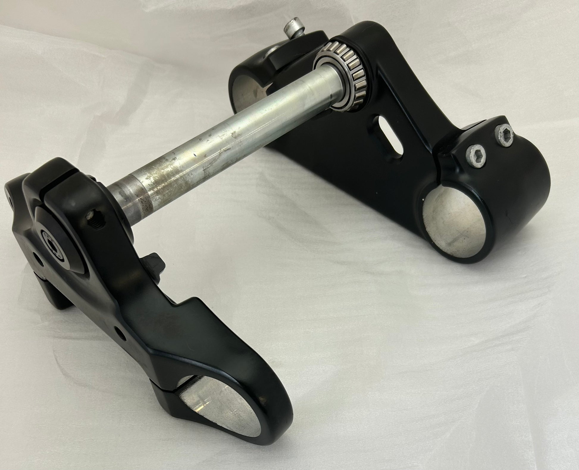 V Rod Nightrod Triple Trees – NZRod Parts